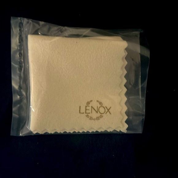 NIB Bangle bracelet’s by LENOX - Picture 5 of 6